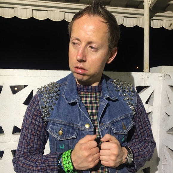 Jordan Sarracino Designs Vintage style 2020! - Picture 2 of 3